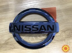 Nissan Leaf (ниссан лиф) эмблема крышки багажника