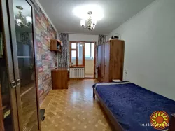 Сдам просторную 3-комнатную квартиру на Варненской возле 100-школы.