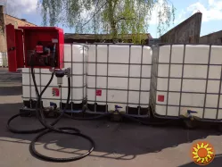 Якісна Міні АЗС в ящику 220В 56л/хв для дизельного палива PIUSI Італія