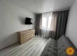 Продам квартиру в новому житловому комплексі на Сахарова.