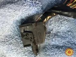 Бу разъём фишка Mercedes AMP 144936 18 pin .