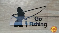 Наклейка на авто Девушка на рыбалке Черная