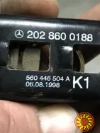 Бу  регулятор высоты ремня безопасности Mercedes W168 2028600188