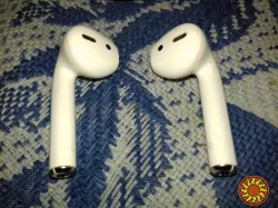 Air Pods 2 б.в (A1602)