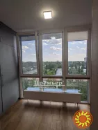Продаю двокімнатну квартиру в новому комплексі на Малиновського