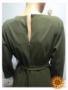 Жіноча лаконічна сукня з поясом та гофрованою спідницею креп хакі 46-48