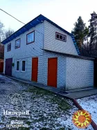 Продам кирпичный дом 2012 года с кап.ремонтом и всеми коммуникациями с выходом в лес.