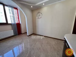 Продаю 1 кімн. квартиру в новому житловому комплексі на Таїрова