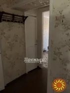 Продам 3-кімнатну квартиру в центрі міста.