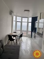 Продам 1 кімнатну квартиру біля моря