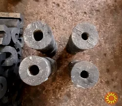 Виливка металу з точними розмітками
