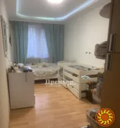 Продам 2-кімнатну квартиру в Малиновському районі