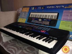 Продам синтезатор Casio CTK-495.