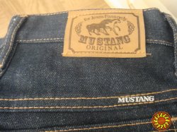 Продам новые фирменные джинсы фирмы Mustang.Размер 26/32.