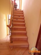 Ремонт реставрация деревянных лестниц Киев