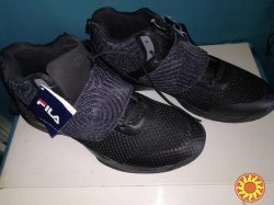 Новые кроссовки-ботинки Fila. оригинал.