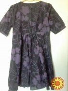 Платье из шелковистого коттона в фиолетовых цветах New Look