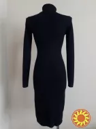 Чарівне облягаюче,базове, якісне, жіночне плаття-гольф, у мікро рубчик,з кашеміром