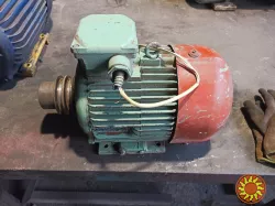 Електродвигуни