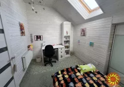 Дом на вул Селекционеров, Авангард