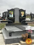 Памятники з граніту, граніт оптом від LV-Granit