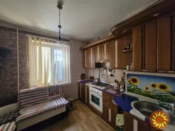 Продам отличную 1-ком.квартиру на Семьи Глодан (бывш.И.Петрова).