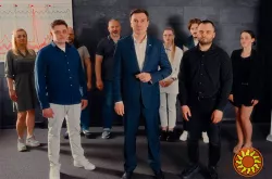 Експерти поліграфологи Ігор Іщук та Володимир Ведмідь у місті Київ