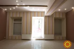 ФАСАДНОЕ помещение 90кв.м. на Нежинской,р-н Нового рынка.