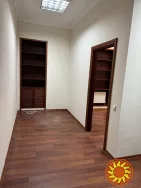 Уютное помещение 65 кв. м. на Бунина