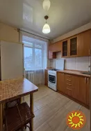 Продається 2-кімнатна квартира у цегляному будинку