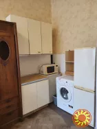 Сдам 2-ком.квартиру (выдел.коммуну) в центре города на ул.Дворянской.