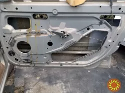 Дверь правая передняя лада калина ваз 1118 разборка Харьков