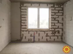 Приміщення на Мар. Малиновського вул.