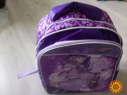 Шкільний рюкзак Rainbow з Поні: Ортопедичний, місткий та безпечний