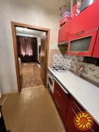 1 к Приморская/  Торговая . Окна на зеленую зону.