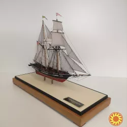 Продам модель шхуны  "Halcon" 1840года, масштаб 1:100.