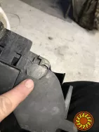 Бу корпус блока предохранителей Renault Megane Scenic 2, 8200311528, дефект