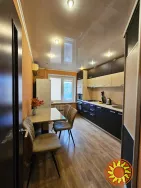 Продажа 3к. кв., ж/м Победа.  Возможен безналичный расчет