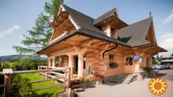 Рублений дерев'яний будинок під ключ