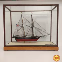Модель шхуны "Halcon" 1840 года, М - 1:100.