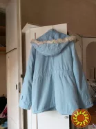 Жіноча куртка М 200 грн.