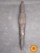 Вал коробки урал 375