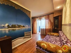 Сдам 1-ком.квартиру с ремонтом на ул.Бреуса возле Малиновского рынка.