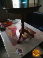 столик 1200 грн.