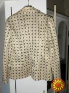 жіночий піджак S 200 грн.