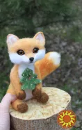 Лисичка з ялинкою іграшка валяна з шерсті інтерʼєрна лиса войлочна лисиця хендмєйд сувенір подарок іграшки ручної роботи Лисенок игрушка  интерьерная