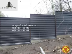 Профлист темно-шоколадного цвета матовый.