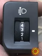 Бу кнопка корректора фар Kia Rio 3, 211000245, 751000080