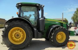 трактор колесный John Deere 8335R Год выпуска 2013