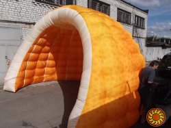 Надувная палатка Иглу Igloo inflatable tent украинского производства